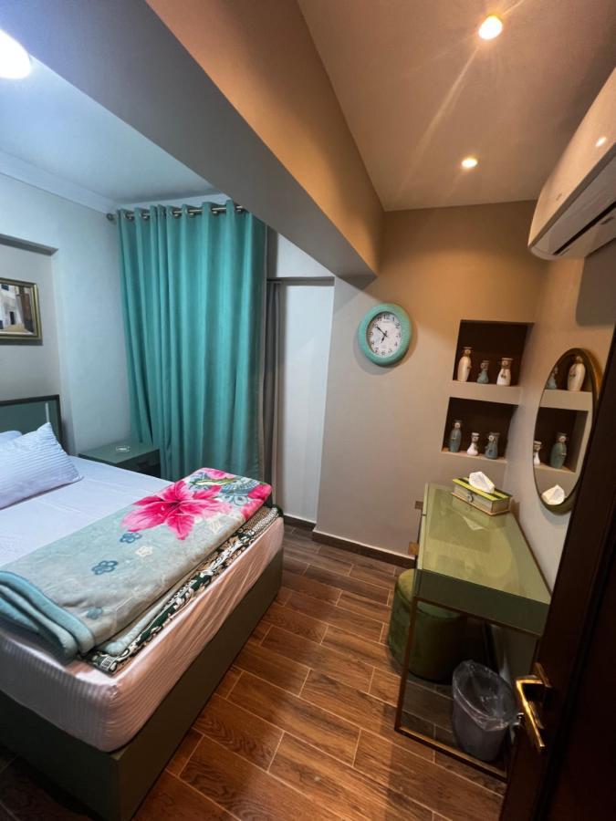 Luxury Flat With Garden And Private Entrance شقة فاخرة بحديقة و مدخل خاص Cairo Ngoại thất bức ảnh