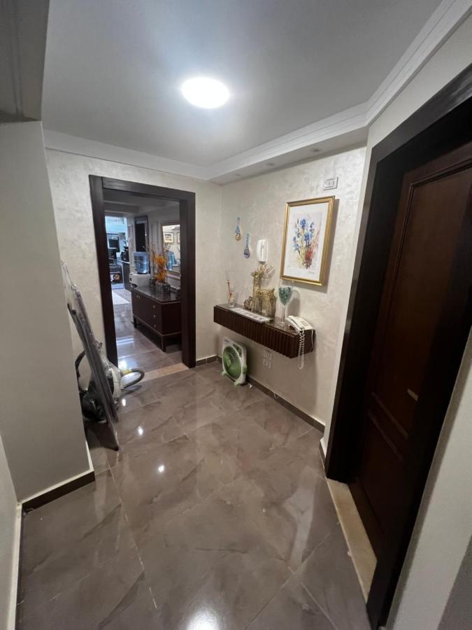 Luxury Flat With Garden And Private Entrance شقة فاخرة بحديقة و مدخل خاص Cairo Ngoại thất bức ảnh