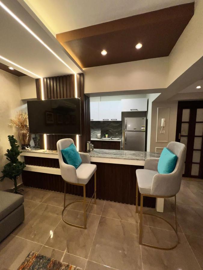 Luxury Flat With Garden And Private Entrance شقة فاخرة بحديقة و مدخل خاص Cairo Ngoại thất bức ảnh
