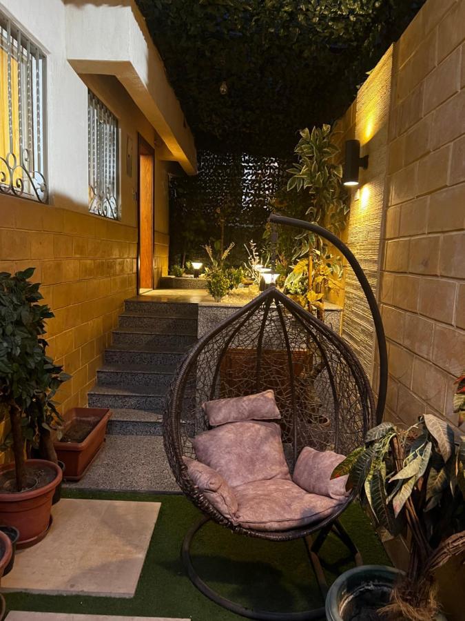 Luxury Flat With Garden And Private Entrance شقة فاخرة بحديقة و مدخل خاص Cairo Ngoại thất bức ảnh