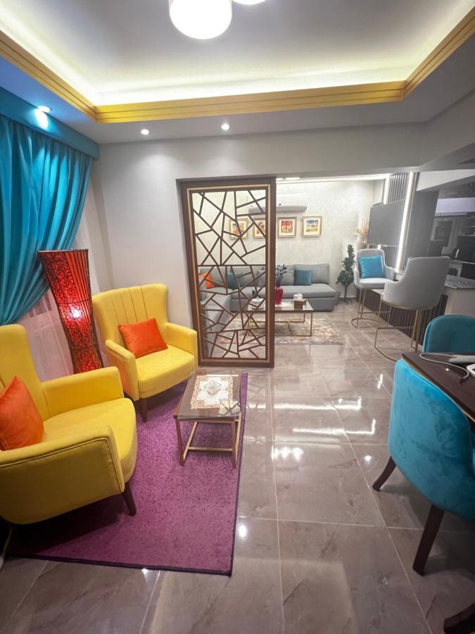 Luxury Flat With Garden And Private Entrance شقة فاخرة بحديقة و مدخل خاص Cairo Ngoại thất bức ảnh